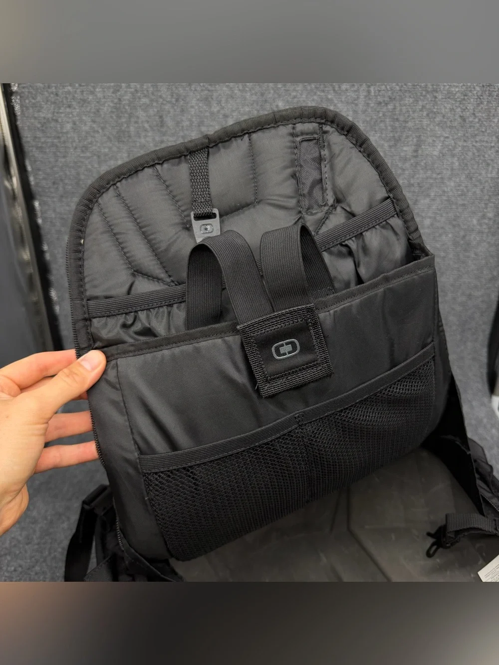 OGIO No Drag Mach 1 Backpack Black